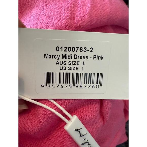 Petal & Pup PINK Sleeveless Scoop Neck Sundress large
NWT MARCY MIDI Large - Picture 13 of 13